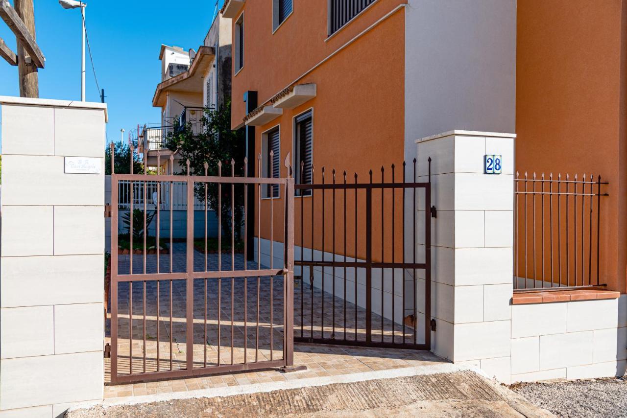 산타크로체카메리나 Casa Angela 아파트 외부 사진