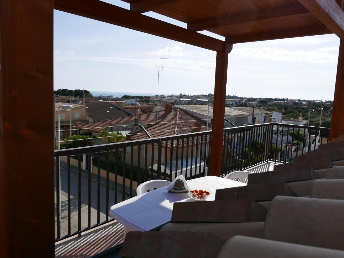 산타크로체카메리나 Casa Angela 아파트 외부 사진